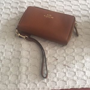 Coach Medium Zip Around Wallet